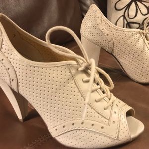 Seychelles Genuine Leather Peep Toe Heel Booties